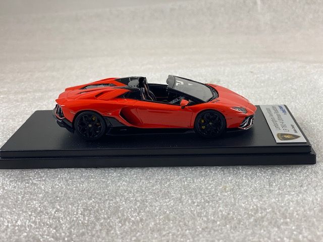 Lamborghini Aventador LP 780-4 Ultimae Roadster 1:43 - Looksmart Models